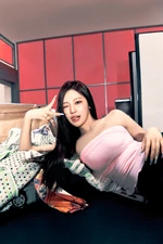 Hot Mess Ningning 11.jpg (3.85 MB) Hot Mess (11)