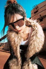 Dirty Work Teaser 5 Ningning.jpg (1.59 MB) Dirty Work (30)