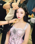 Ningning Instagram 23.08.07 1.jpeg (318 KB)