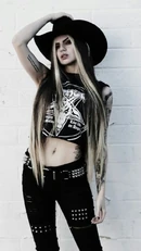 Nu Goth7.jpg (58 KB)