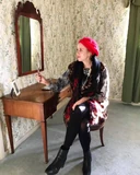 Grandmillennial Sammy Davis.jpg (198 KB)