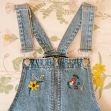 https://alisonsmouth.tumblr.com/post/617922463464144896/cottagecore-dungaree-made-by-me (1.5 MB) Embroidered overalls by alisonsmouth on Tumblr