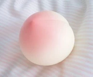 The-perfect-peach.jpg (7 KB)