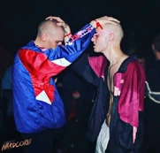 Ac190ca1f0017ca46c7bb238d803046e.jpg (40 KB) Gabber ravers.