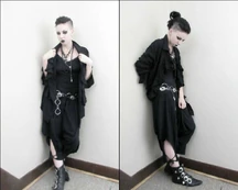 Goth Model wearing Nu-Goth.jpg (37 KB)