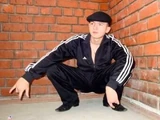 Gopnik.jpg (19 KB) An example of the "Slavic squat."