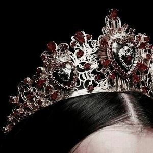 Queencore Aesthetics Wiki Fandom Opinionated, strong black woman with an open mind and will entertain a beacon of light, illuminating this dark world one tweet at a time. queencore aesthetics wiki fandom
