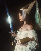 Victoria Elder.jpg (6 KB)