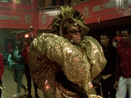 MV5BNjE2Njk5YjUtNGUwMy00YjcyLWE3YTMtYjdiZTJmNWYxN2RhXkEyXkFqcGdeQXVyMTQxNzMzNDI@. V1 .jpg (157 KB)