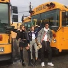 9k=Hdd.jpeg (10 KB) These teens are showing a more modern take on the aesthetic