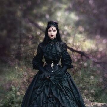 Victorian Goth | Aesthetics Wiki | Fandom