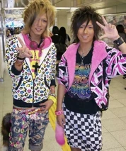 A8a752c0cc348f9ffe9f659b54e420a4.jpg (122 KB)