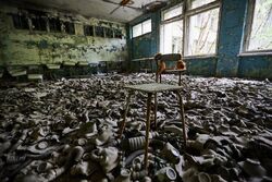 Grammar-school-nr-3-min-chernobyl-Welcome 54 990x660.jpg
