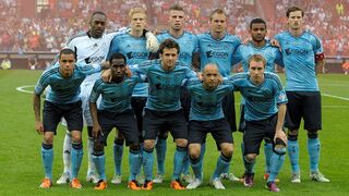 Basiselftal Bekerfinale 2011, met nieuwe uitshirt