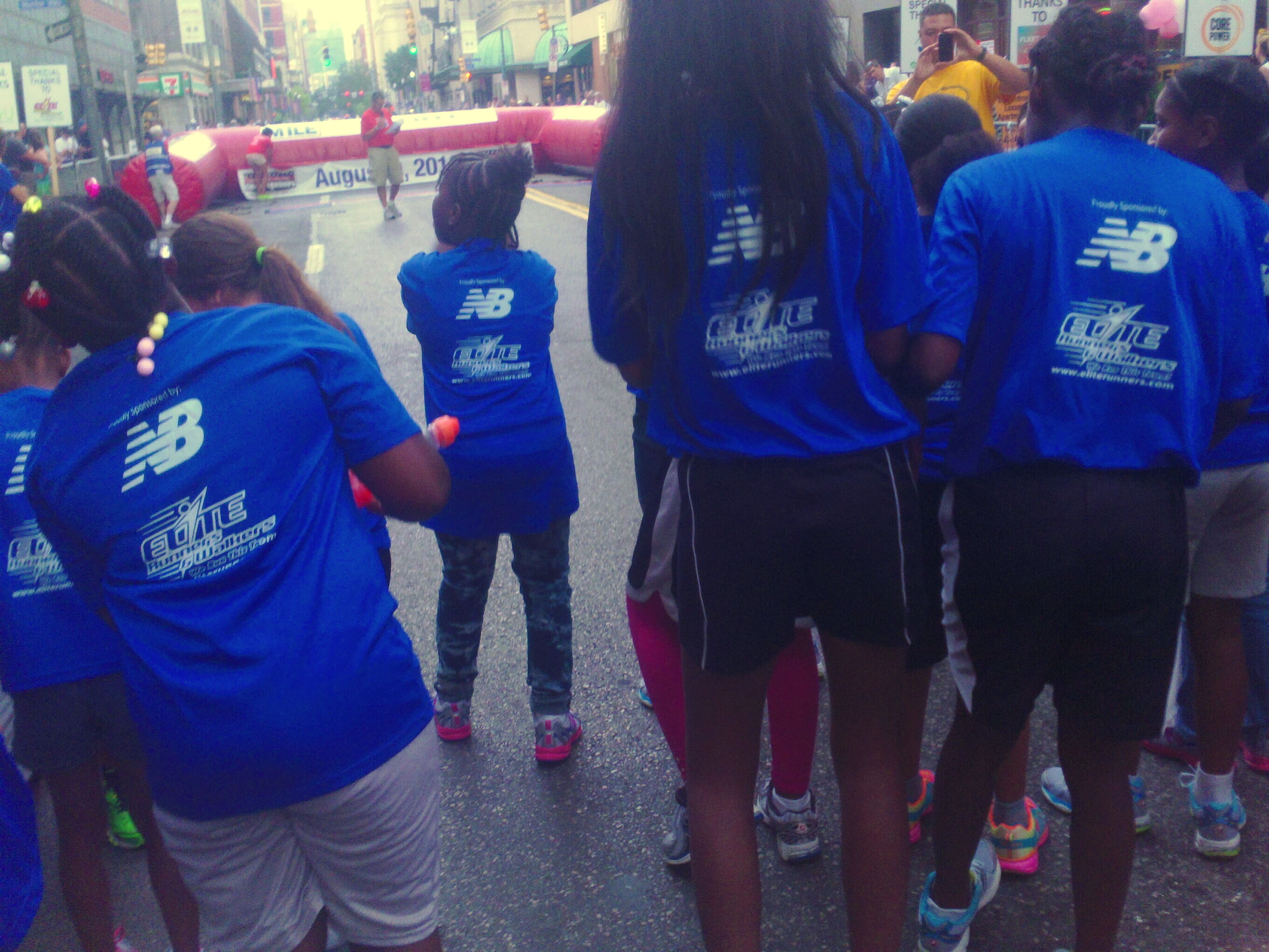 Pre-Liberty Mile-with start about to go up.jpg