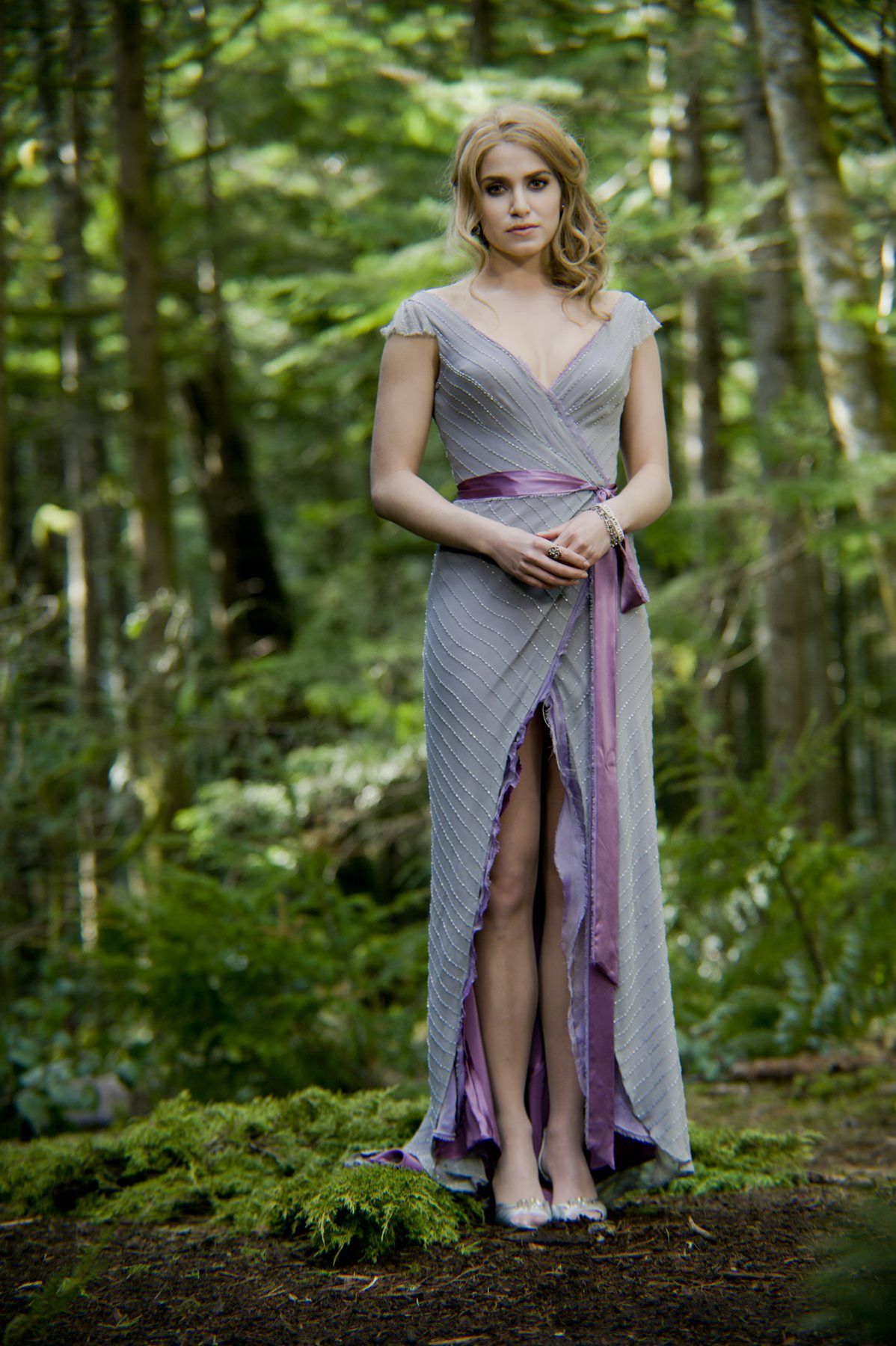 rosalie hale breaking dawn part 1