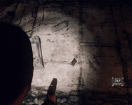 Gx-10 магазин.jpg (348 КБ) Порожній магазин на підлозі.