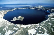 Photo of the real world Crater Lake[1]