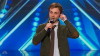901comedian3
