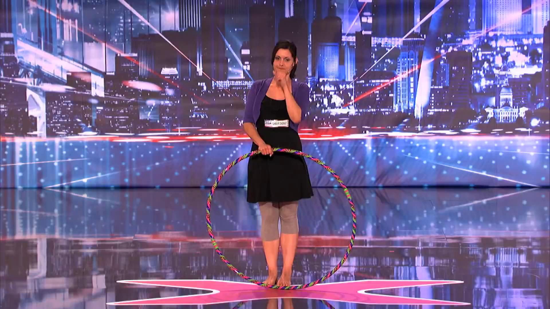America's Got Talent 2013 - Season 8 - 089 - Lindsey the Hula Belching Girl Burps as She Hula Hoops