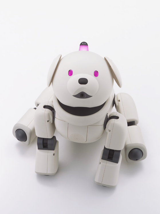 ソニー、Bluetoothを搭載し、文字で会話ができる新型AIBO