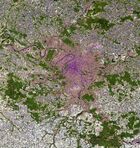 Paris and vicinities, LandSat-5 false color satellite image, 2006-07-16