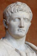 Augustus 30-20BC Louvre Ma1278