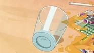 Aikatsu! - 01 04.28.jpg (62 KB) Raichi's spilled juice.