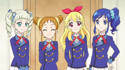 Yurika-Otome-Ichigo-and-Aoi-hoshimiya-ichigo-36956470-1280-720