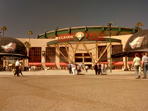 Edison International Field of Anaheim.png