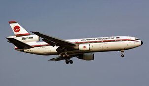 A DC-10 in flight.