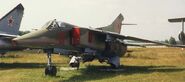 800px-MiG-27-1-