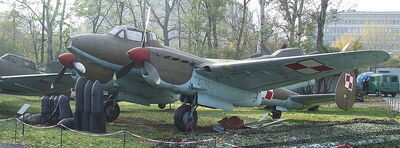 799px-PL MWP Pe-2FT.jpg