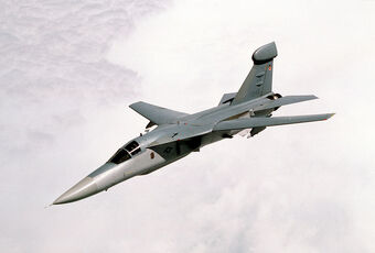 航空機・ヘリコプター cragstan f-111 hqdefault.jpg