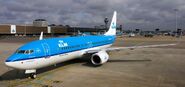 Boeing 737-800 (KLM) 001
