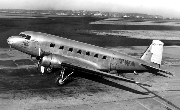 Douglas DC-2 | Aircraft Wiki | Fandom