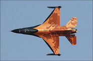 F16 460 easton 460x300.jpg (27 KB)