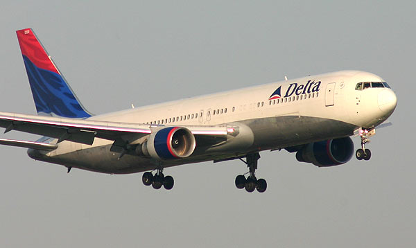 Onboard Delta's first retrofitted Boeing 767 with snazzy new cabins - The  Points Guy