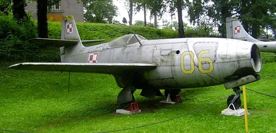 800px-Jak-23