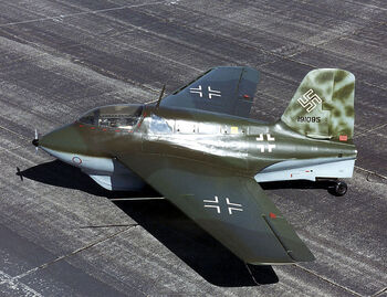 780px-Messerschmitt Me 163B USAF