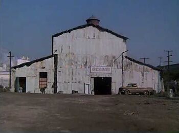 Ochoa barn-wildfire