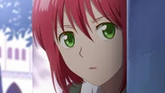 Shirayuki overhears she is no longer welcome at the palace.