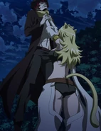 Leone chokes Trooma