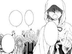 Yona actuando como bandida