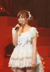 Kasai tomomi, Announcing her Graduation