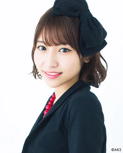 山下エミリー（元HKT48 チームT2 キャプテン）直筆サイン入りチェキ 山下エミリー（元HKT48 チームT2 キャプテン）直筆サイン入り