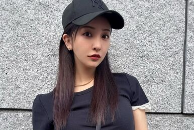 Iwasaki Hitomi | AKB48 Wiki | Fandom