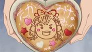 Kanata's cookie is supposed to be Takamina.