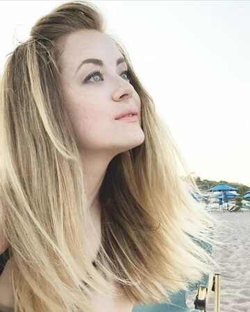 Iselin Solheim Alan Walker Wiki Fandom Iselin Solheim Alan Walker Wiki Fandom