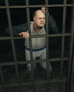 Walter in the cell, full body